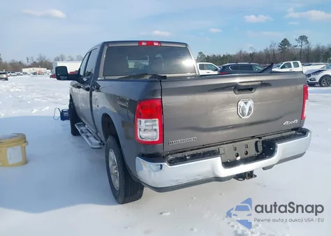 2024 Ram 2500 Big Horn 4X4 6'4 Box z USA, uszkodzony, nr VIN 3C6UR5DL7RG297812